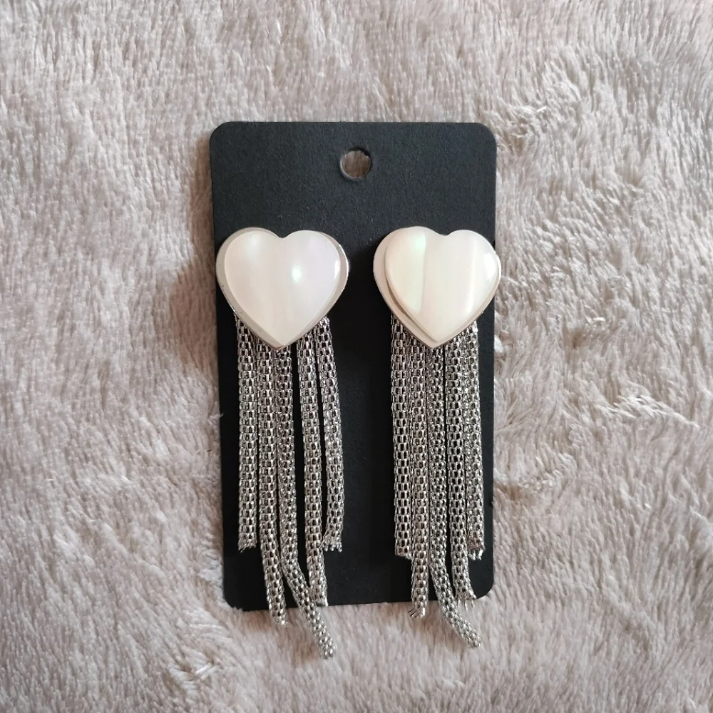 Irridescent Heart Statement Earrings - Picture 4 of 9